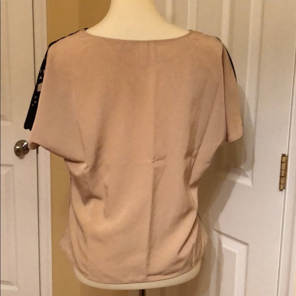 Top - Picture 3 of 5